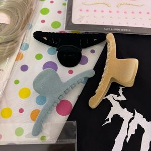 3 faux suede hair claws dolls kill